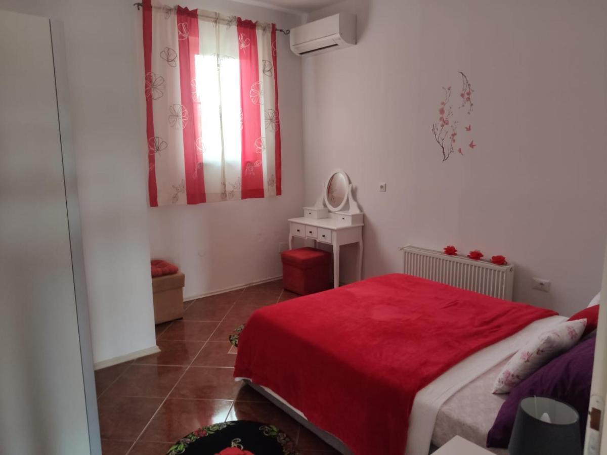 App Margareta Apartment Umag Exterior foto