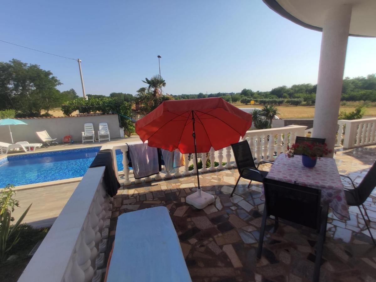 App Margareta Apartment Umag Exterior foto